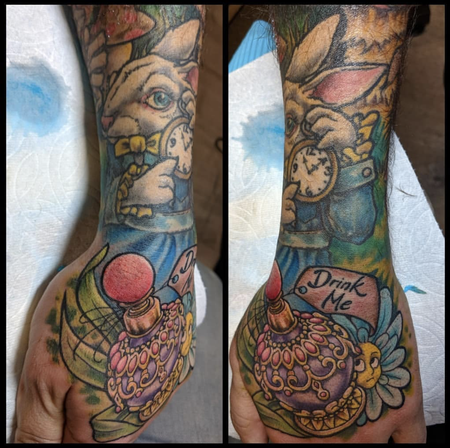 Tattoos - Bonnie Seeley Alice in Wonderland - Drink Me - 140301